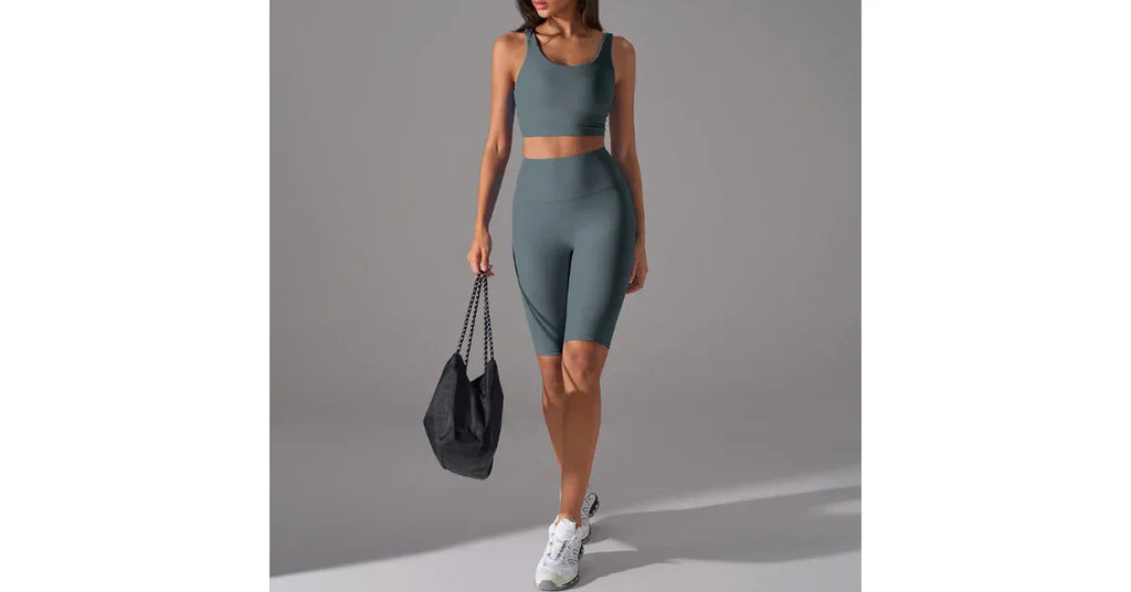 Women's Seamless Tank Top & High-Waist Capri Leggings Set – Gym & Running Activewear 2025 - Omnibaya